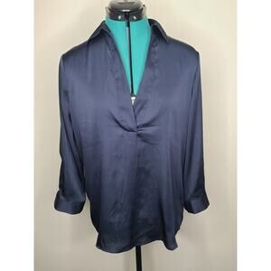 Limited long sleeve blue pullover dress shirt - small